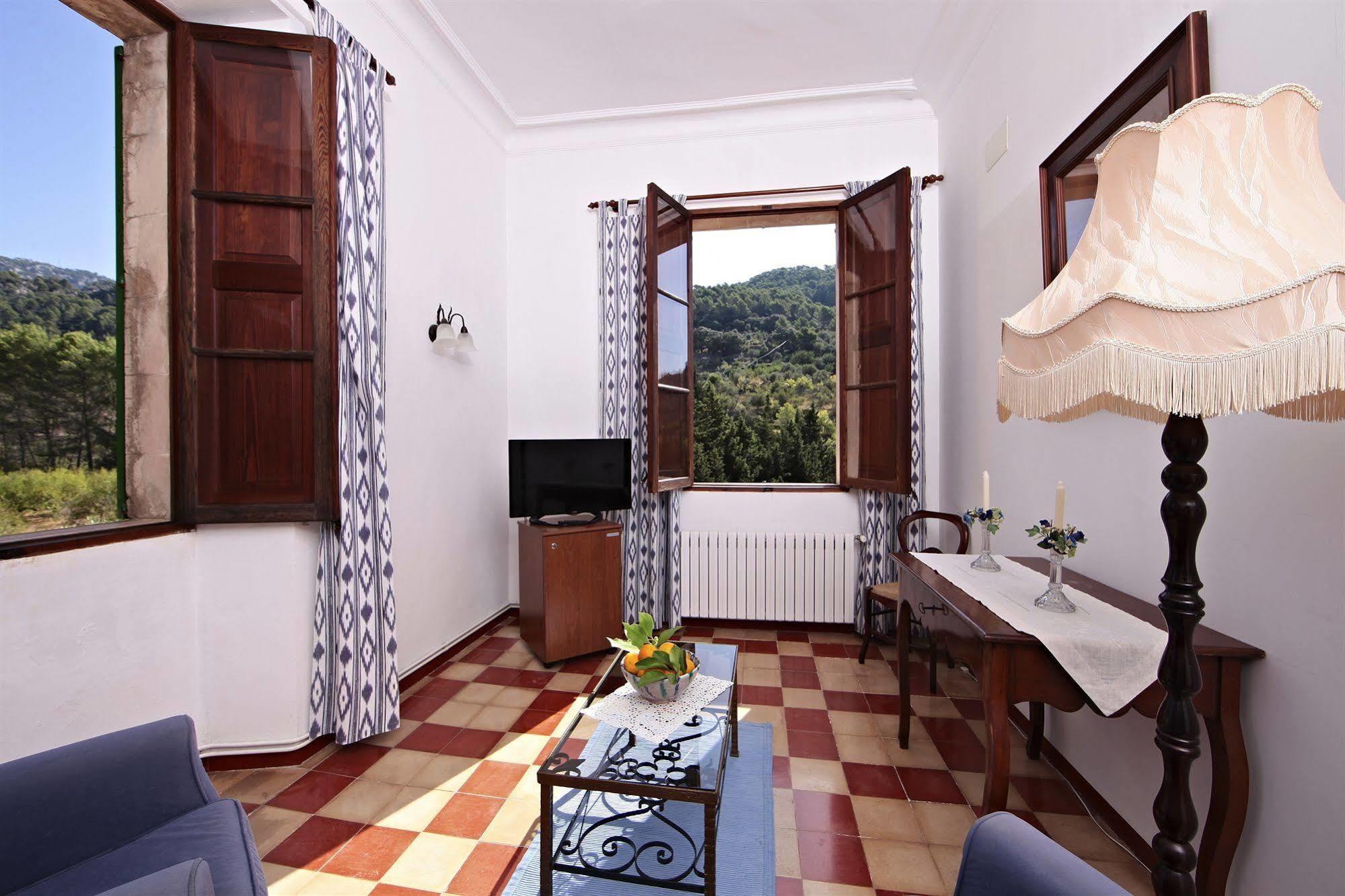 Agroturisme Finca Sa Maniga Country house Bunyola